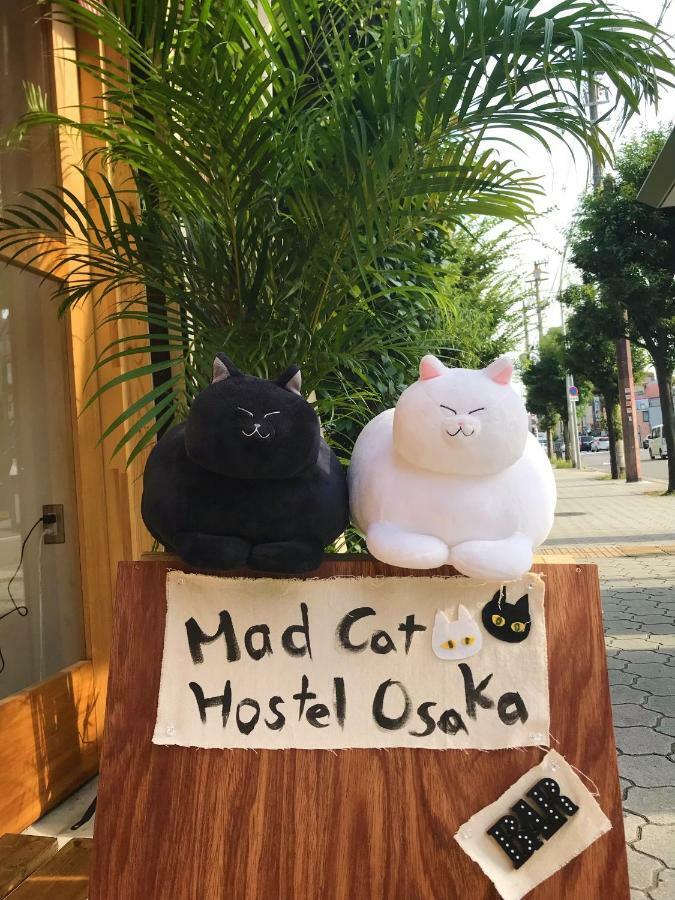 Mad Cat Hostel Osaka & Bar Exterior foto